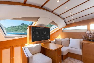 Numarine 102 (2008) - photo - 20