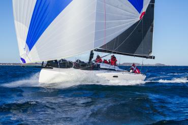 X-Yachts XR41 - photo - 1